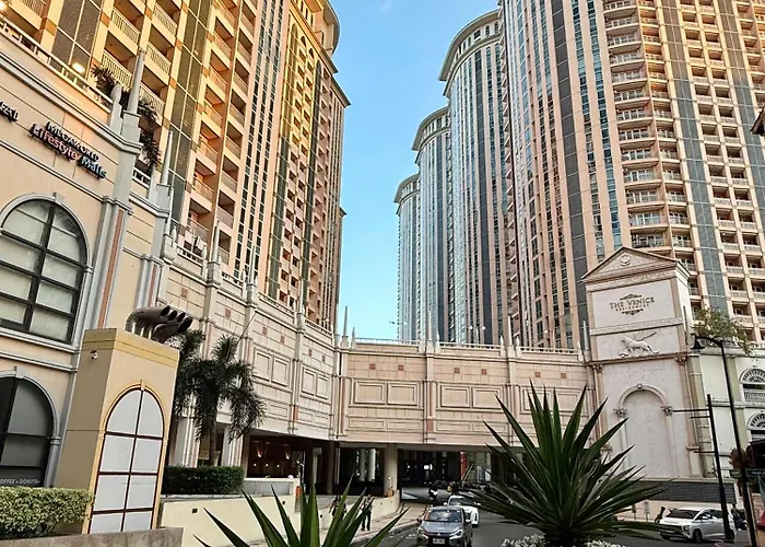 Apartment Venice Luxe Glow, Type,pool, Kitchen, Netflix, Canal Mall Access For 3 Guests Only