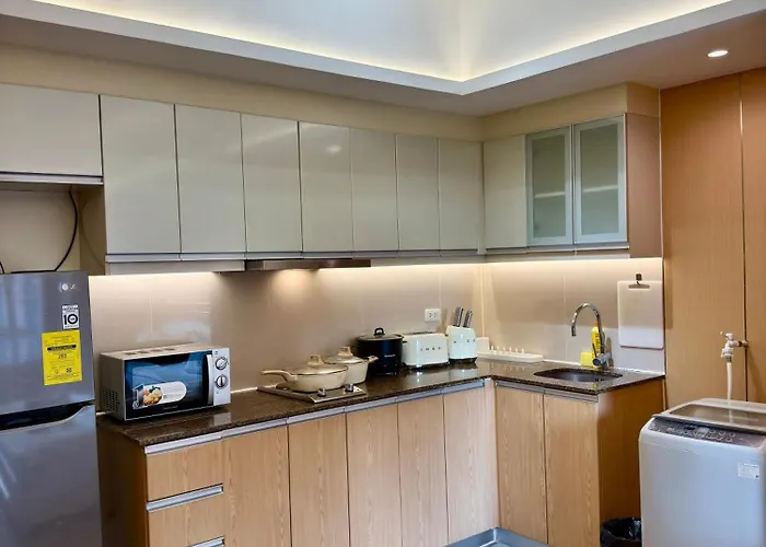 Apartment Venice Luxe Glow, Type,pool, Kitchen, Netflix, Canal Mall Access For 3 Guests Only